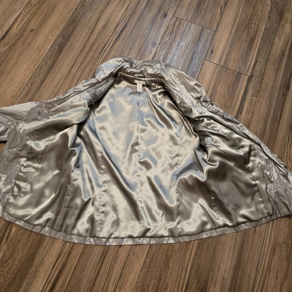 Chicos Metallic Button Front Blazer Ruffle Collar Jacket Size 1 Small - Picture 10 of 11